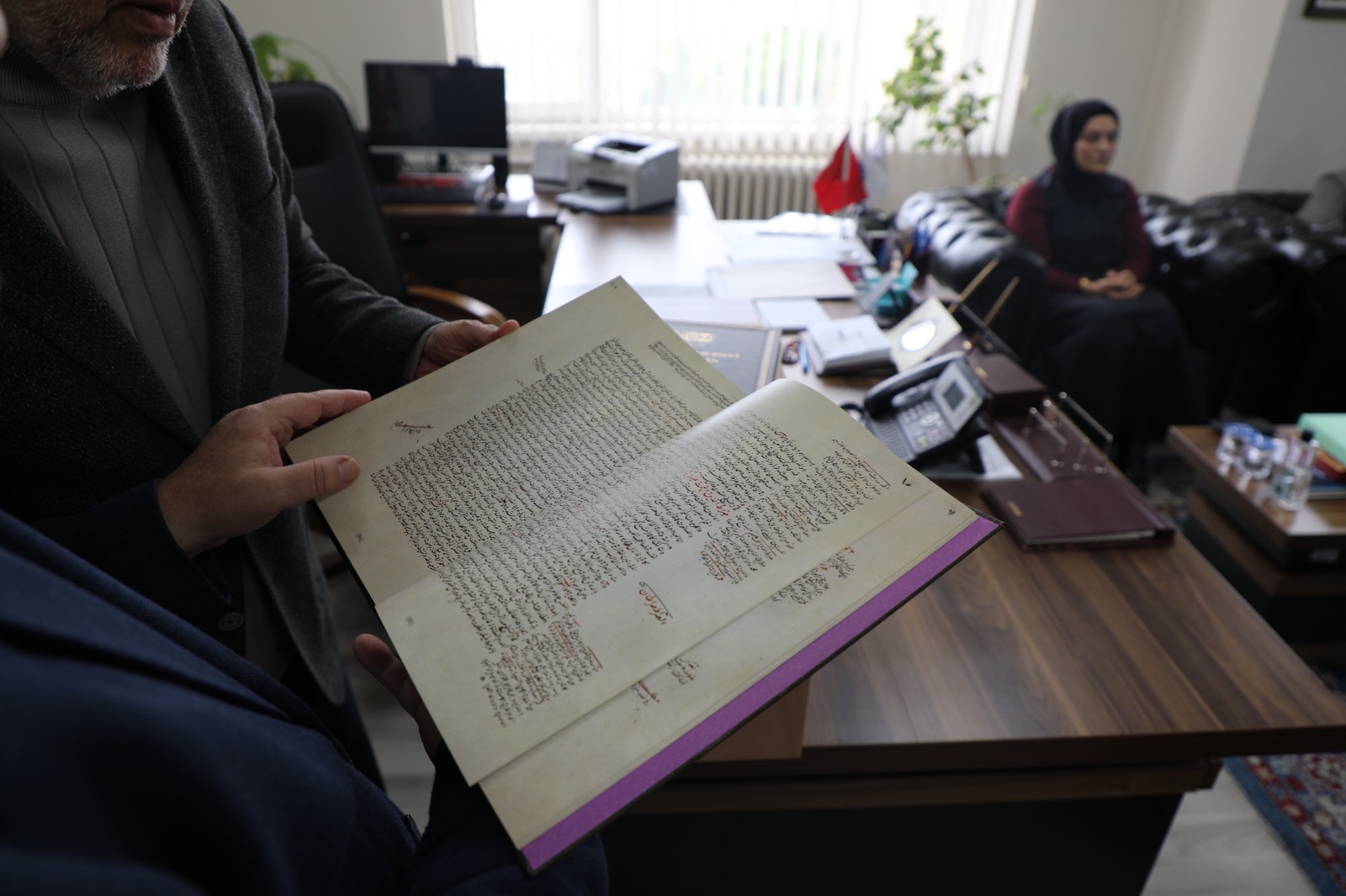 İsmail Hakkı Bursevî’nin Rûhu’l-Beyân Tefsirinin Tıpkıbasımı Fakültemiz Kütüphanesine Hediye Edildi
